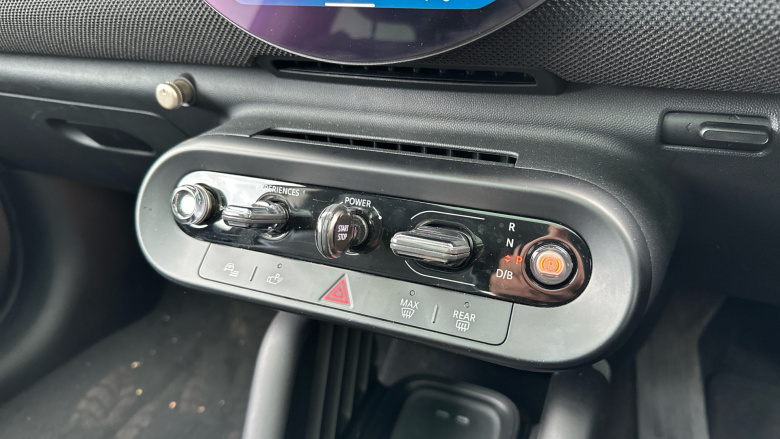 MINI Cooper 135kW E Classic 41kWh 3dr Auto Electric Hatchback